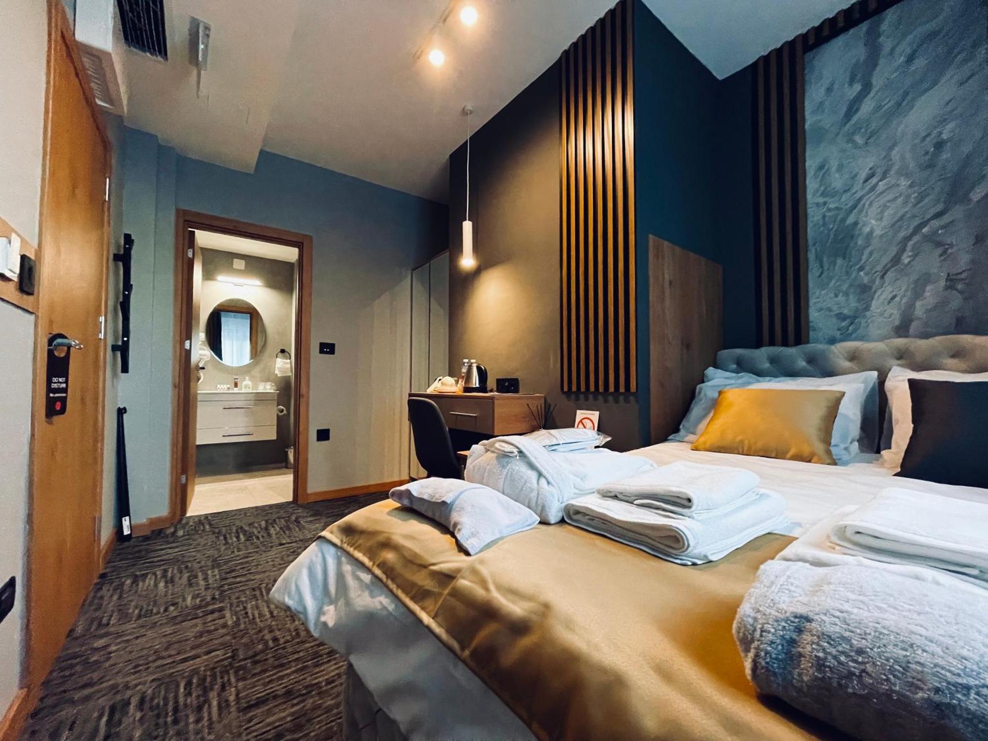 Mozaik Apartments & Spa - Modern 4-Star Apartments With Exclusive Private Spa Wellness In The City Center - Sauna, Jacuzzi, Turkish Bath - Free Parking, Wi-Fi - Rooms & Apartments Ćuprija Exterior foto